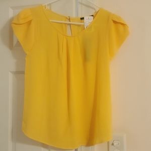 PaperMoon Yellow short sleeve blouse with tulip sleeves, size Juniors small